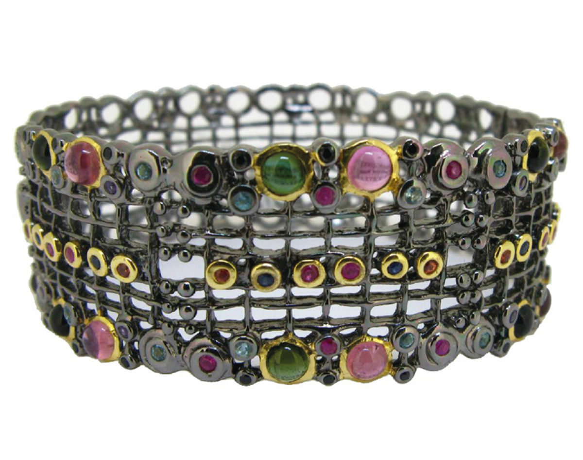 pulsera de plata envejecida con turmalinas de colores, rubi y zafiro
