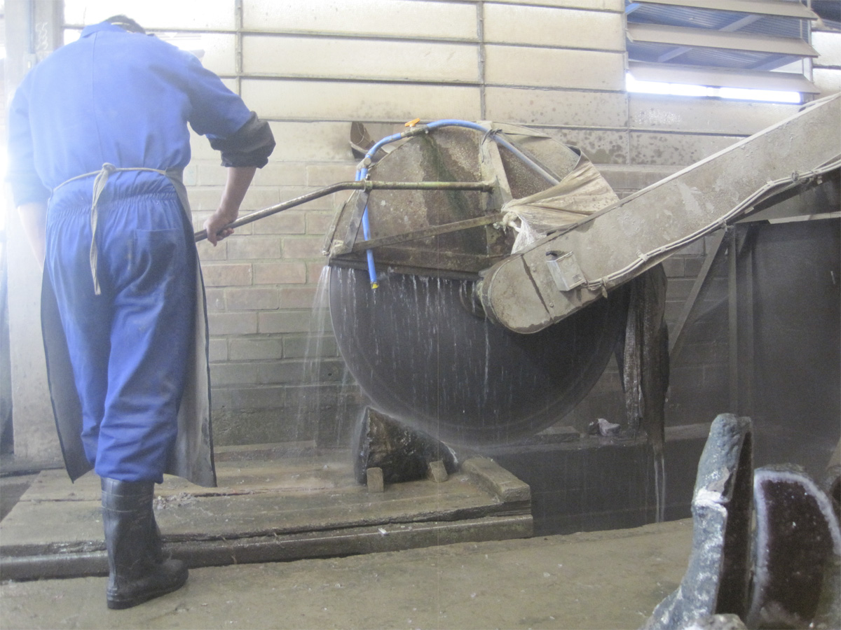 cortadora de geodas de amatista