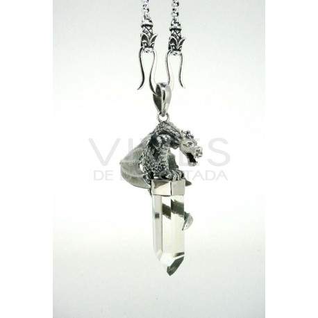Colgante dragón. Joya vikinga en plata y cuarzo