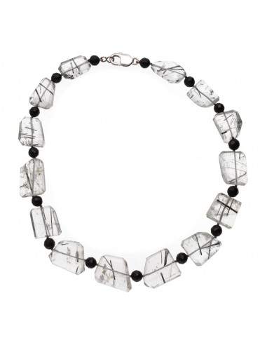 Collier de quartz tourmaline et jais...