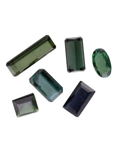 Cabochões facetados de turmalina...