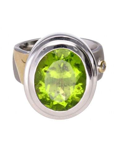 Bague péridot et diamant en argent...
