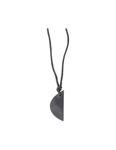 Pendentif en shungite en demi-cercle