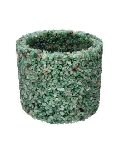 Castiçais grandes com lascas de...