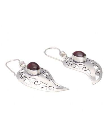 Brincos de granada com banho de prata...