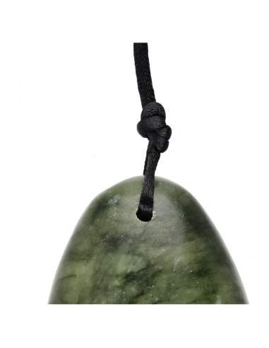 Petit œuf de yoni en jade avec trou