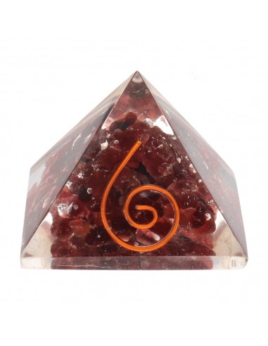 Resin Garnet Pyramid with Spiral 3x3cm