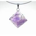 Pendentif Pyramide agrafée Amatsite