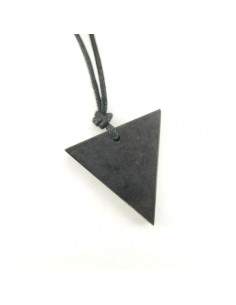 Pendentif du triangle féminin de Shungit 2